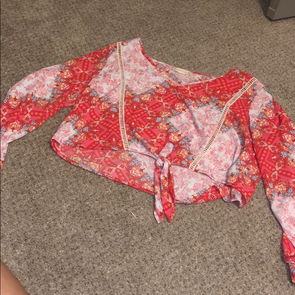 Alter’d state summer bright crop top.